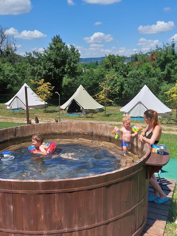 Glamp-Inn Kapolcs Eksteriør bilde